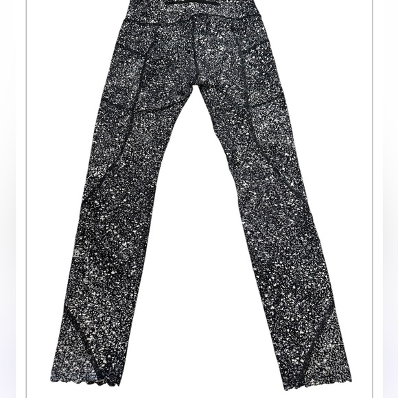 Lululemon🍋 Black and White Speckled Leggings Size 4 / 23” Inseam W/pockets - Picture 5 of 7